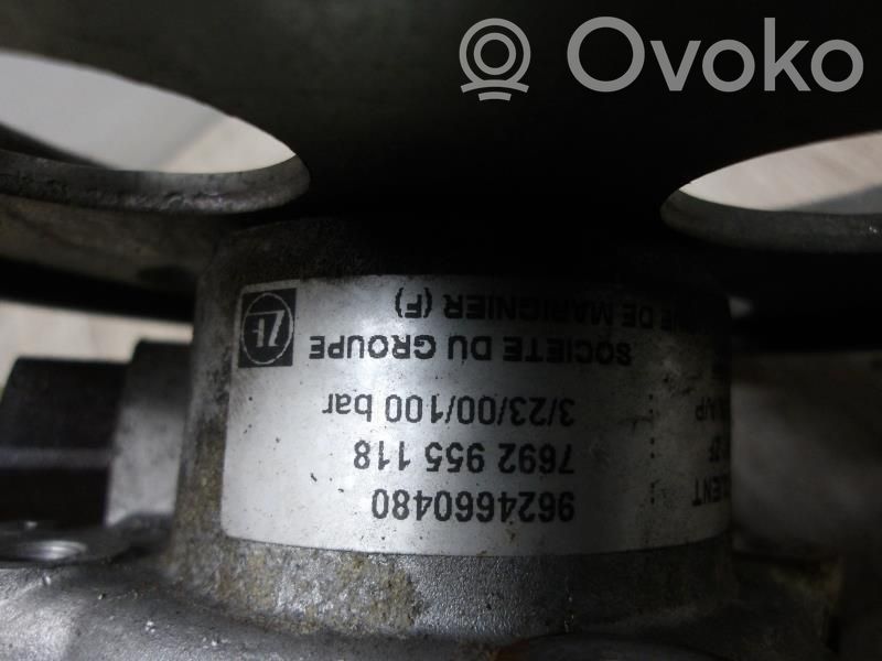 Ohjaustehostimen pumppu   40078E,40078E