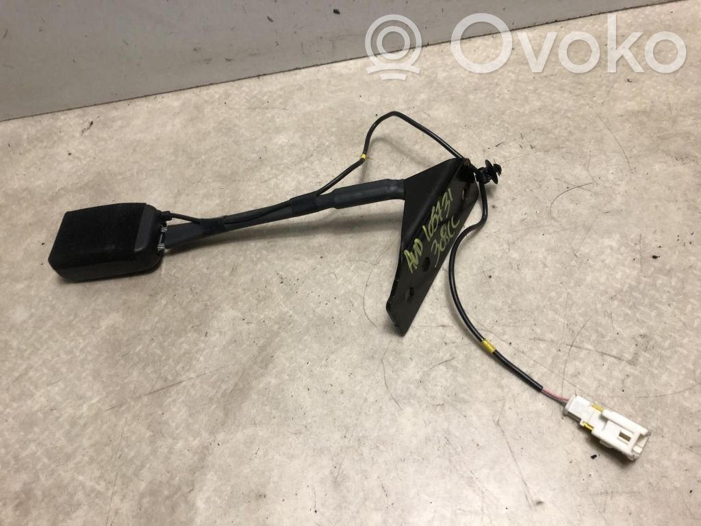 Peugeot 308cc Gurtschloss vorne