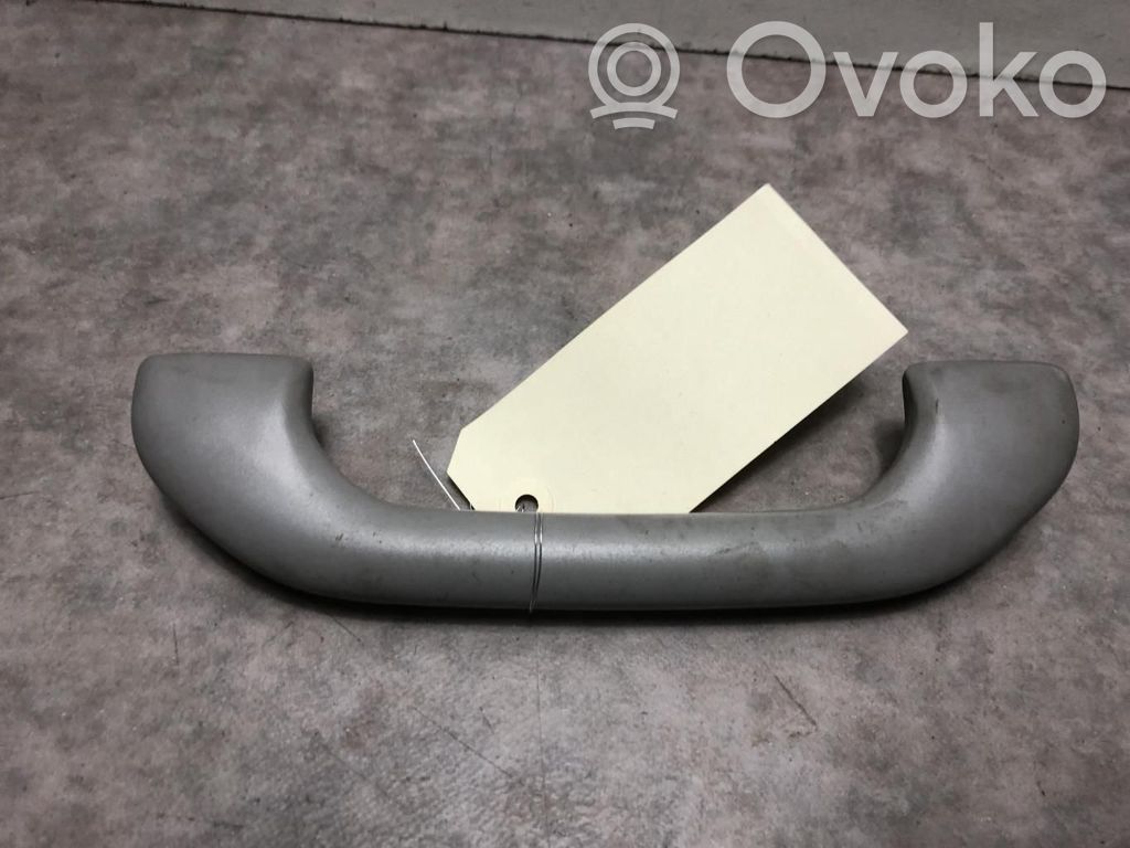 Un ensemble de poignées pour le plafond   MR330017,MR330017