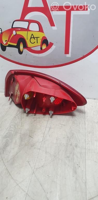 Alfa Romeo 147 Lampă spate în caroserie 