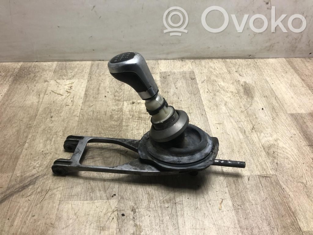 BMW 1 E81 E87 Gear shifter/selector 