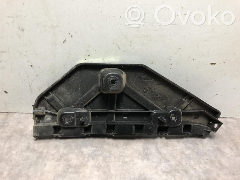 Dacia Dokker Suport montare bară spate 