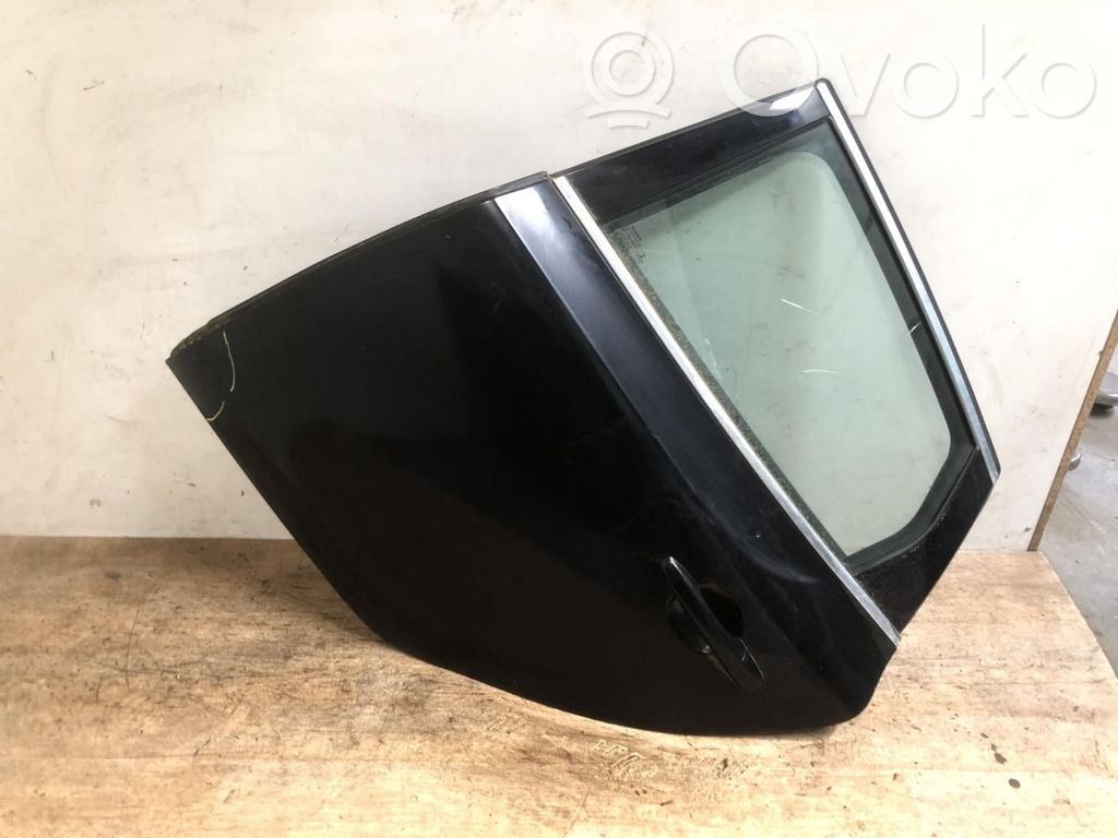 Volvo V40 Galinės durys 