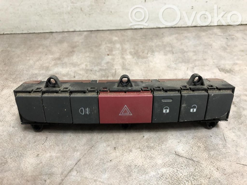 Peugeot Boxer Hazard light switch 