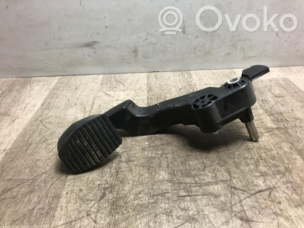 Pedal de embrague   00002127EK,00002127EK