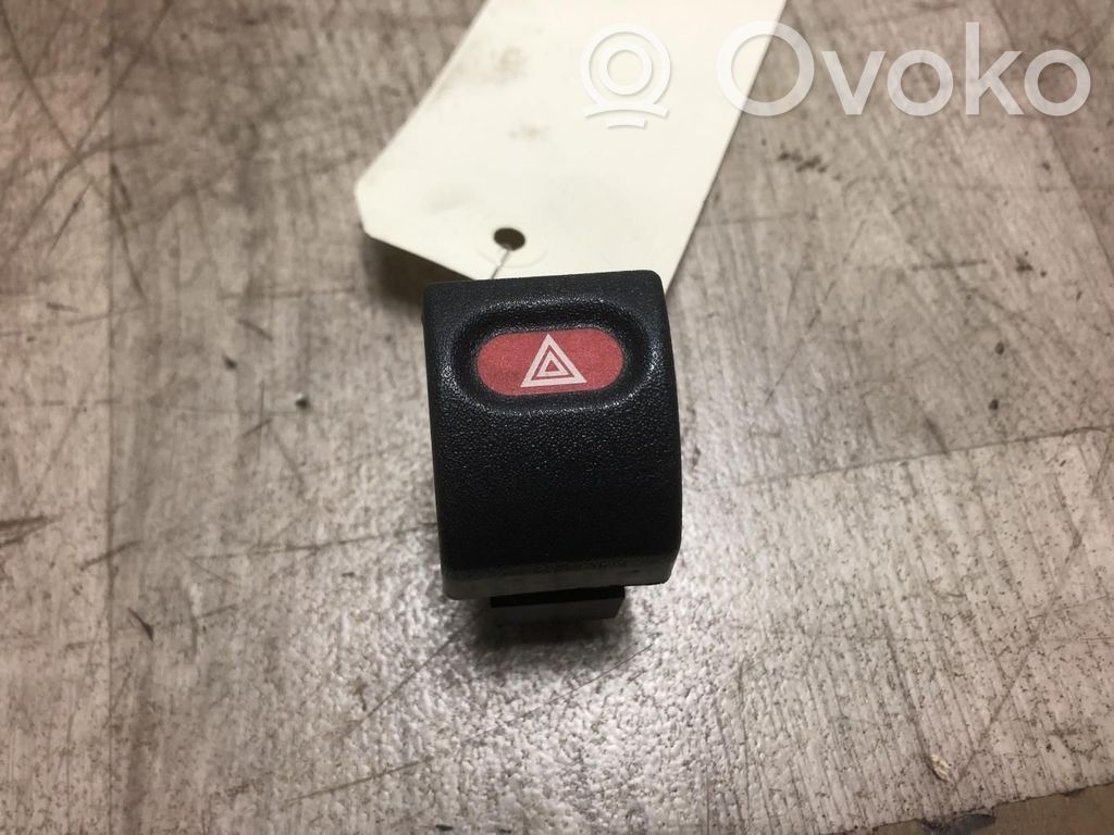 Botón interruptor de luz de peligro   9138043,9138043