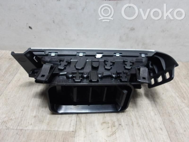 Renault Clio V Grille d'aération centrale 