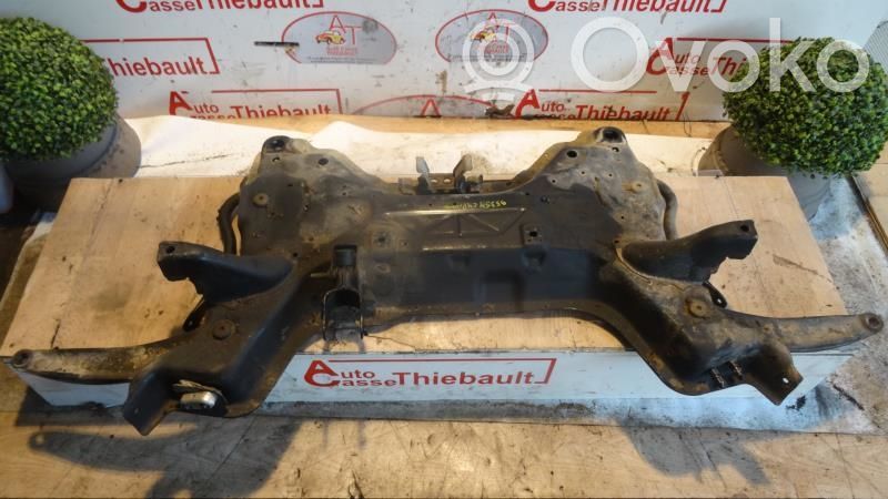 Citroen C4 I Picasso Front subframe 