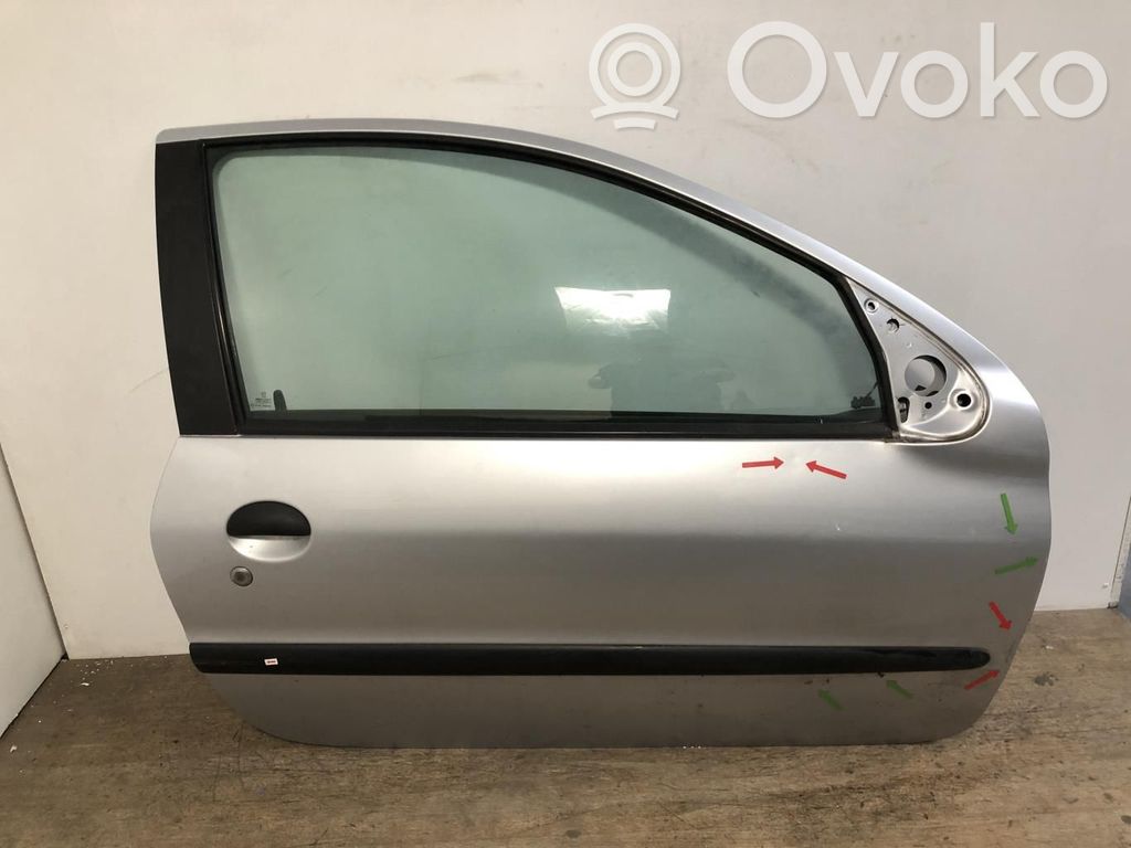 Puerta delantera   9004K6,9004K6