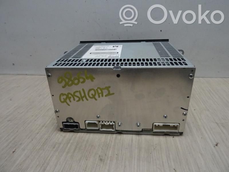 Nissan Qashqai Radio/CD/DVD/GPS-pääyksikkö