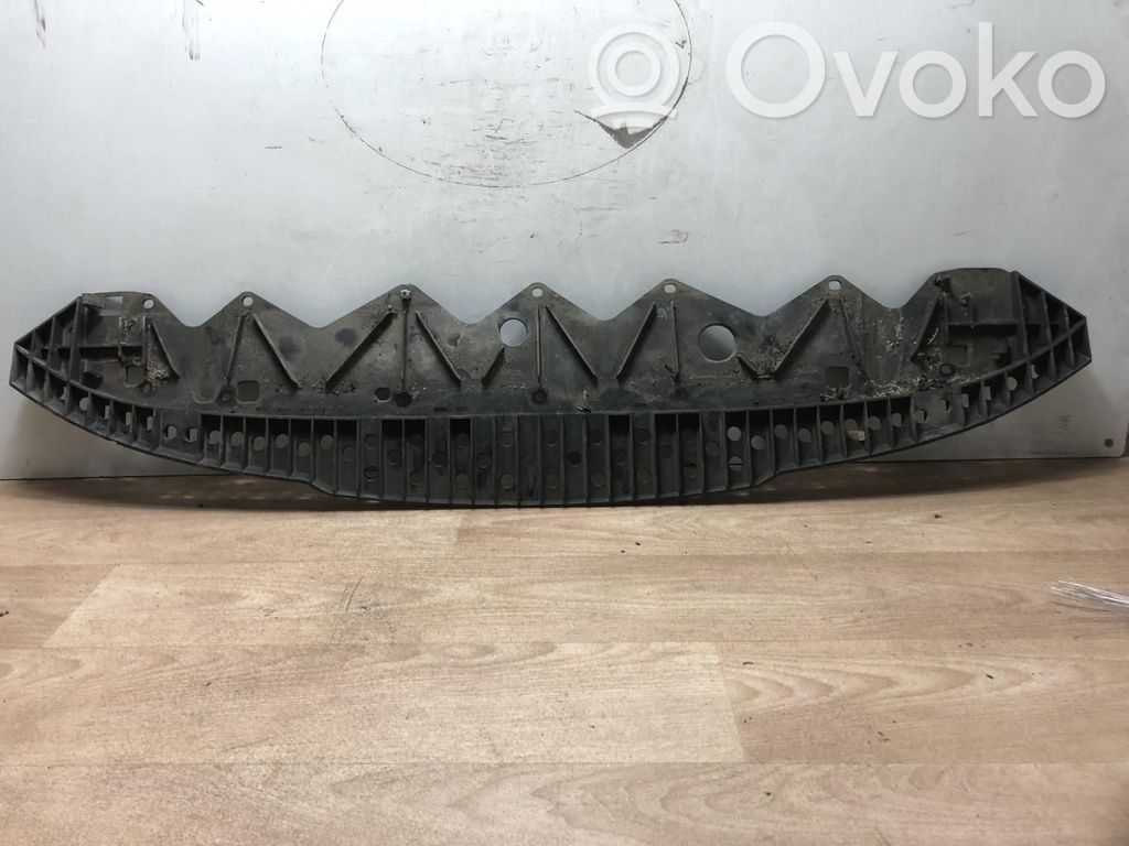 Radiator mount bracket