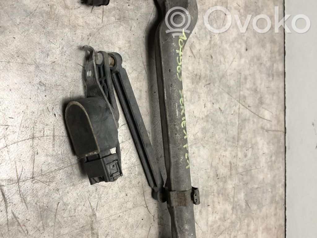BMW 1 F20 F21 Rear upper control arm/wishbone 