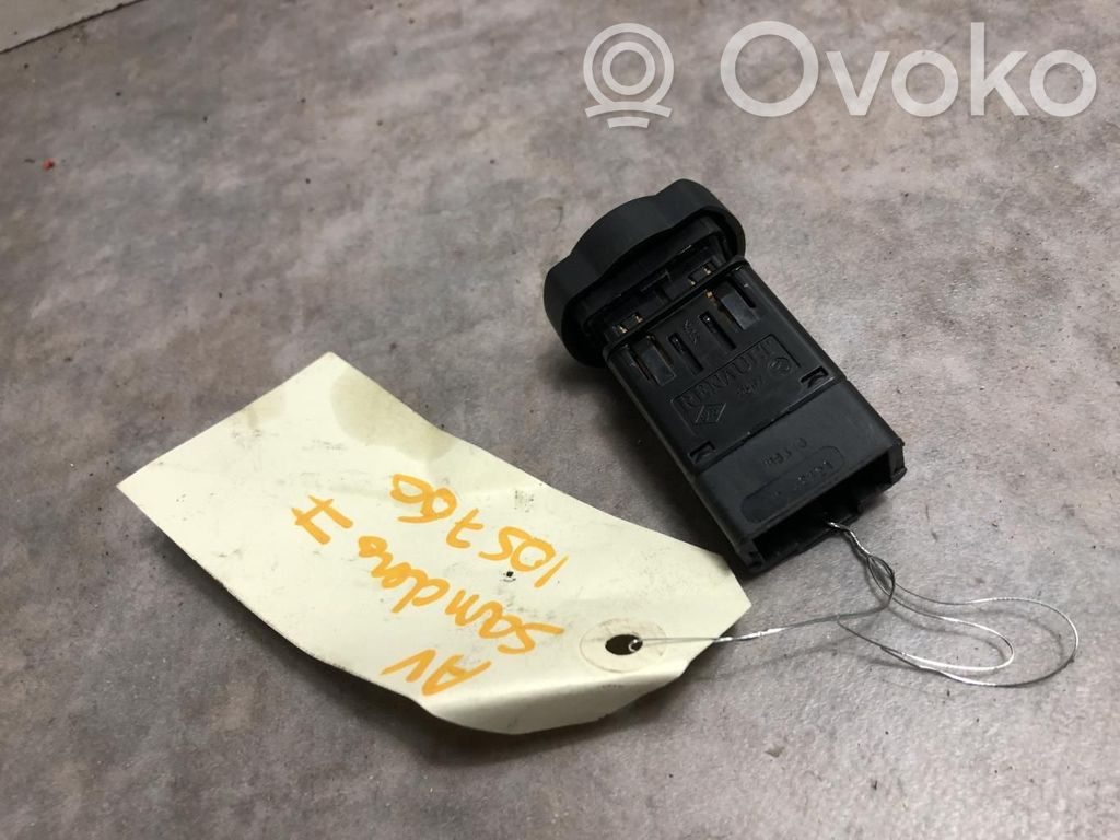 Botón interruptor de luz de peligro   252905315R,252905315R
