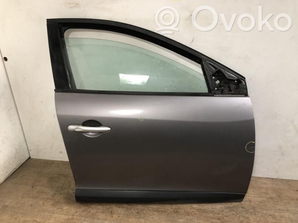Drzwi przednie   801006560R,801006560R