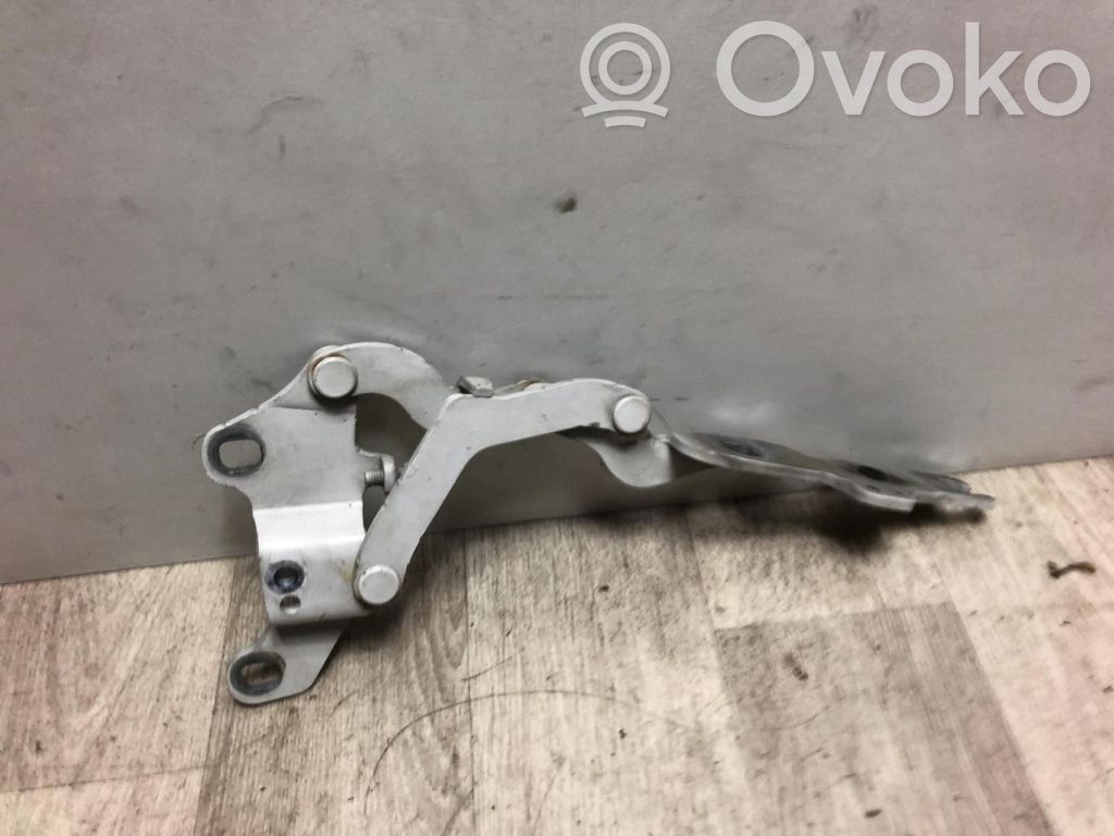 BMW 1 E81 E87 Engine bonnet/hood hinges 