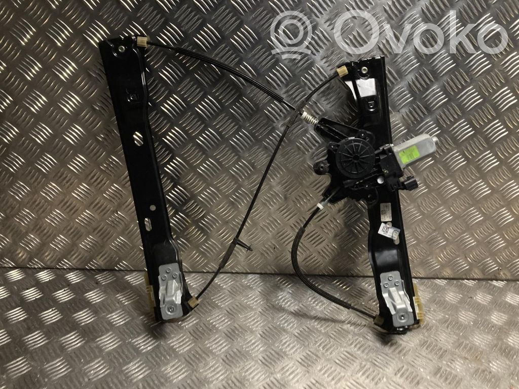 Ford Focus Front window lifting mechanism without motor 
