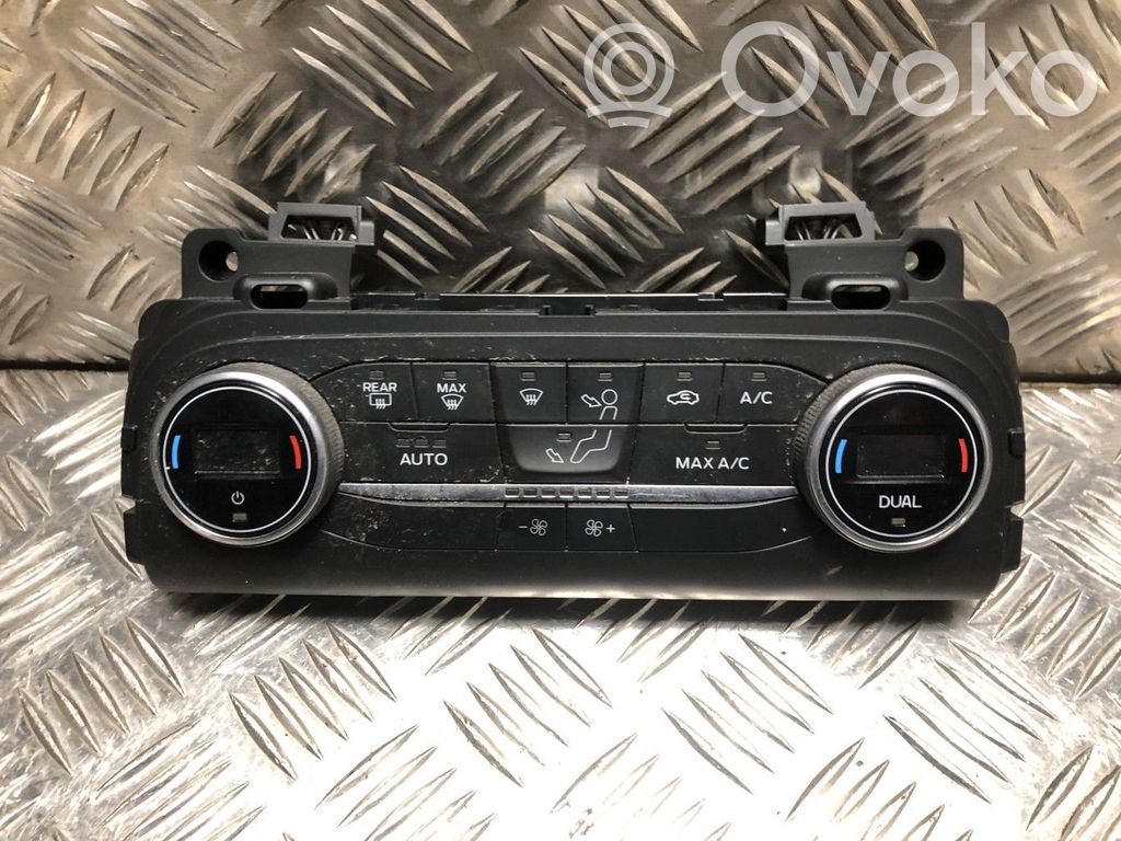 Ford Focus Climate control unit 