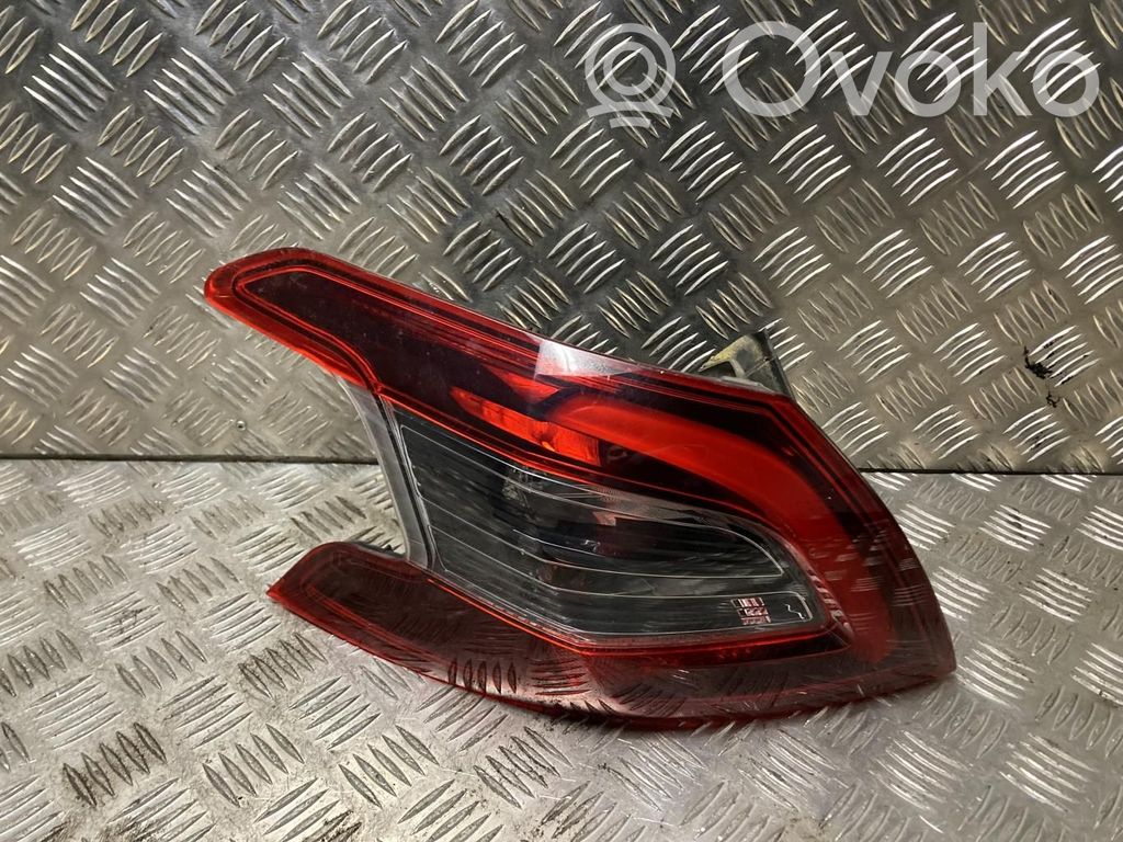 Peugeot 308 Lampă spate în caroserie 