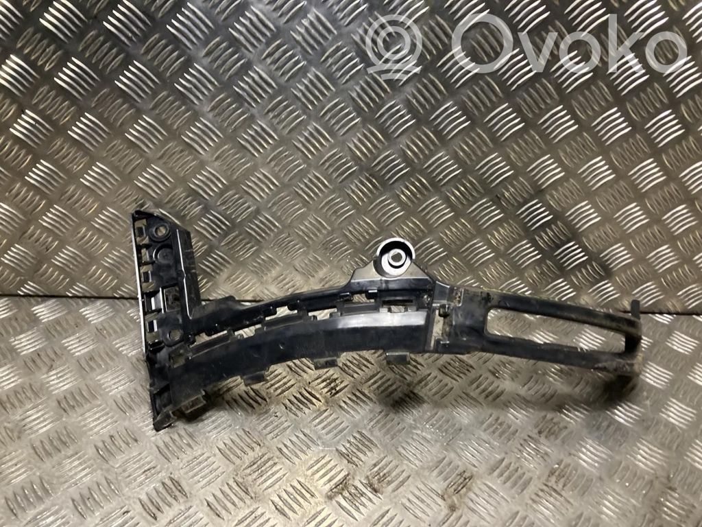 Mercedes-Benz GLB X247 Staffa di rinforzo montaggio del paraurti posteriore