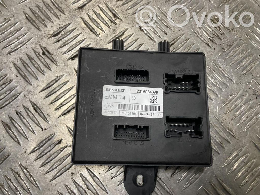 Renault Clio IV Citu veidu vadības bloki / moduļi 
