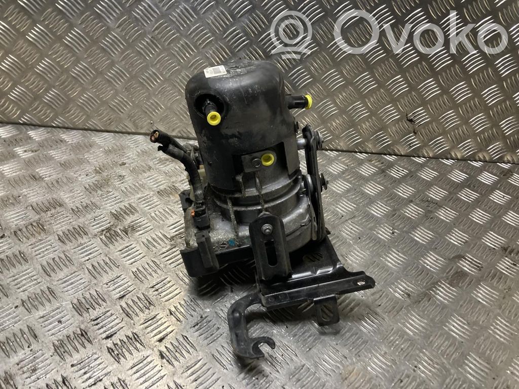 Citroen C5 Power steering pump 