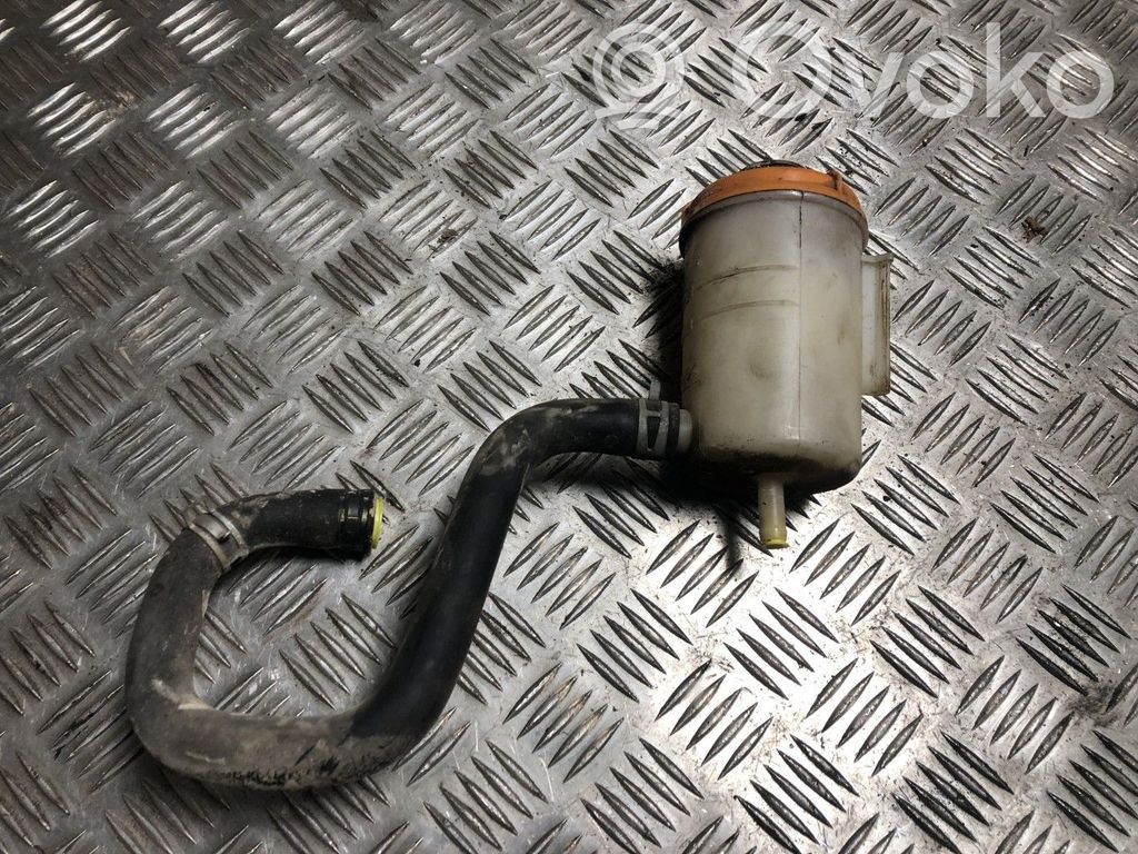 Suzuki Jimny Ohjaustehostimen nestesäiliö 
