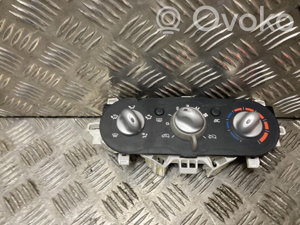 Climate control unit   7701067954,7701067954
