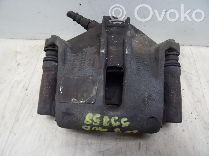 Caliper de freno delantero   4400R7,4400R7