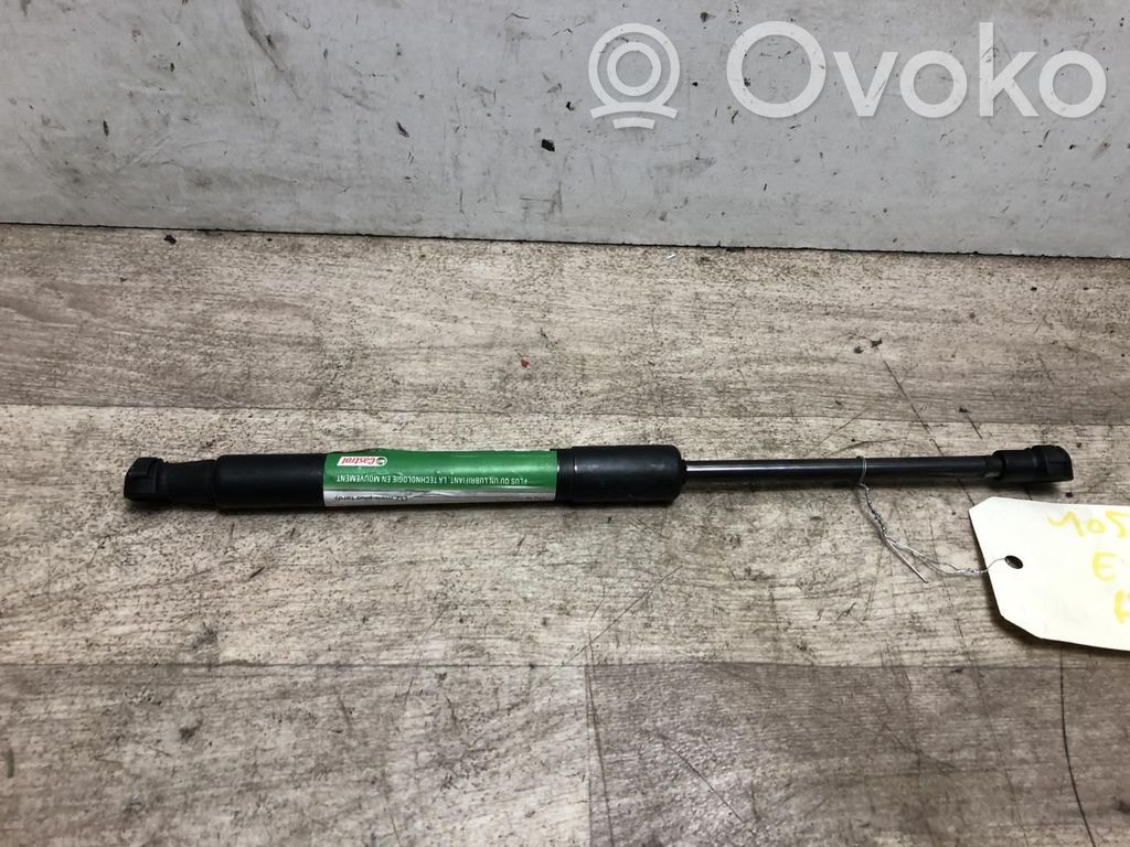 Vérin, capot-moteur