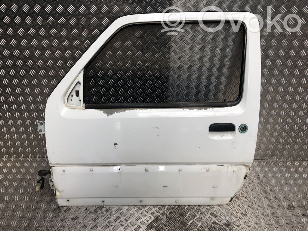 Suzuki Jimny Puerta delantera 