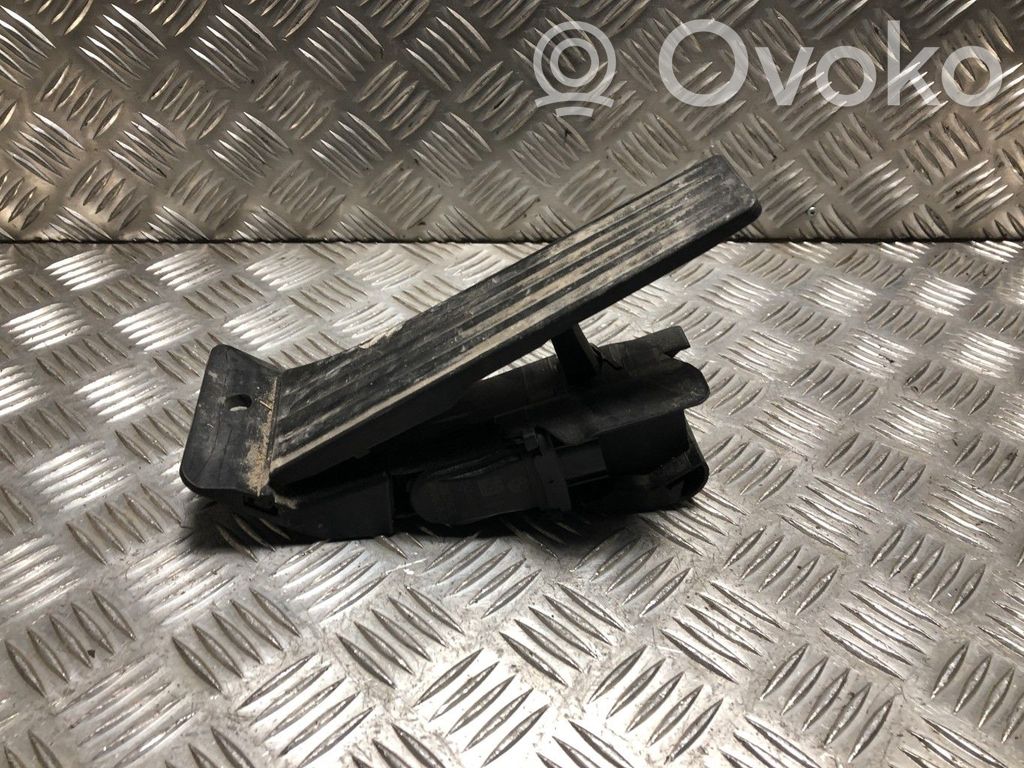 BMW 1 F20 F21 Akceleratoriaus pedalas 