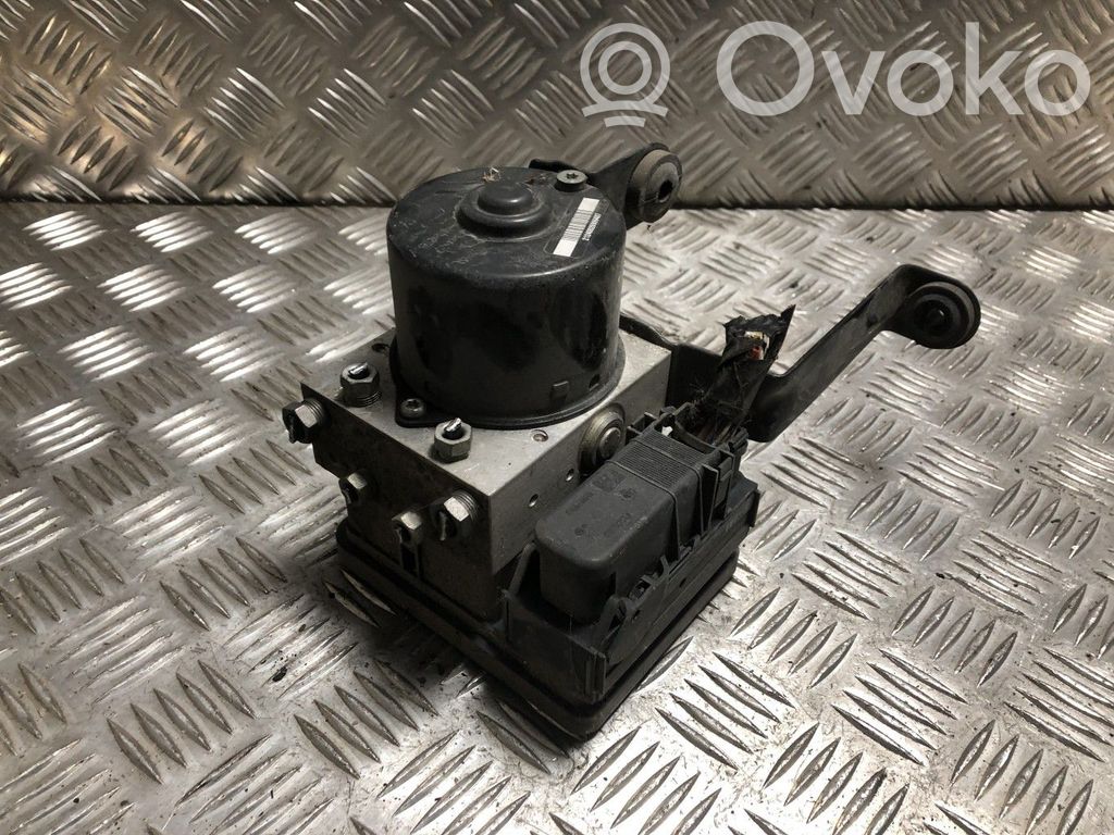 Volvo C30 ABS Blokas 