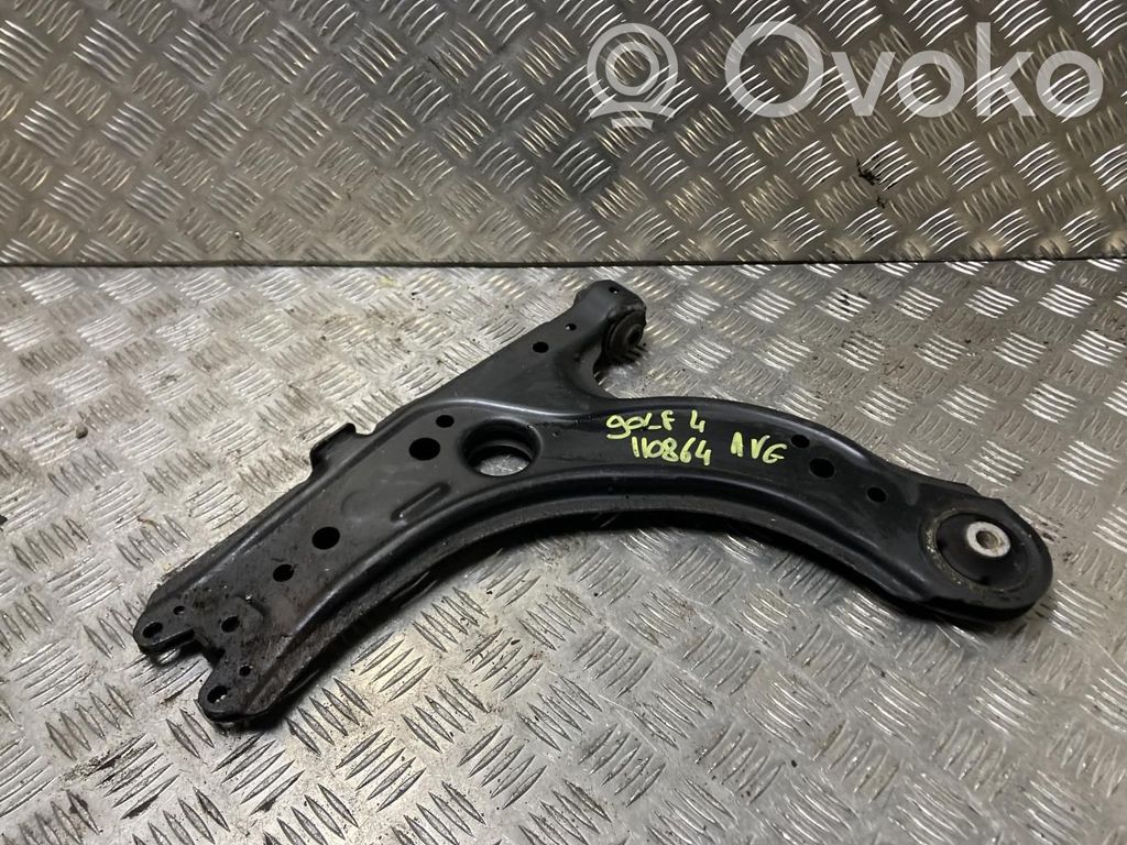 Volkswagen Golf IV Braccio di controllo sospensione anteriore