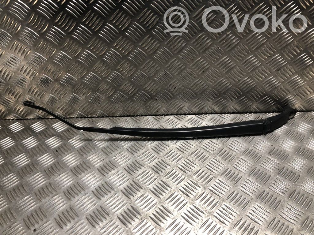 Toyota Yaris XP210 Bras d'essuie-glace avant 