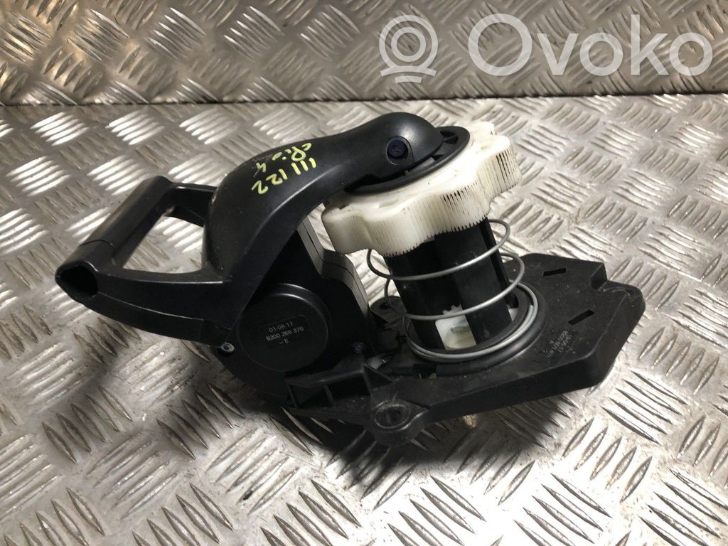 Holder (bracket)