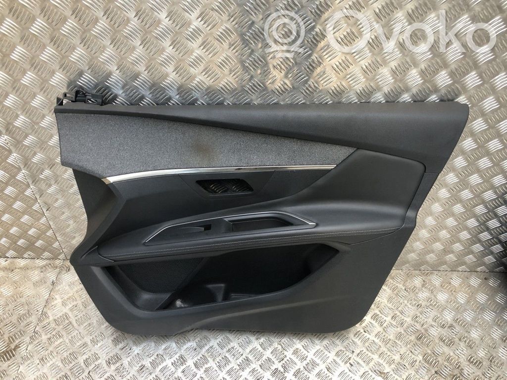 Peugeot 3008 II Revestimiento de puerta delantera 