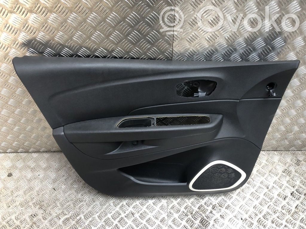 Renault Captur Priekšējo durvju apdare 