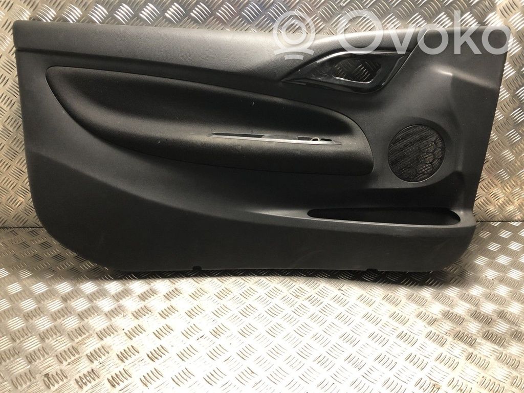 Citroen DS3 Etuoven verhoilu 
