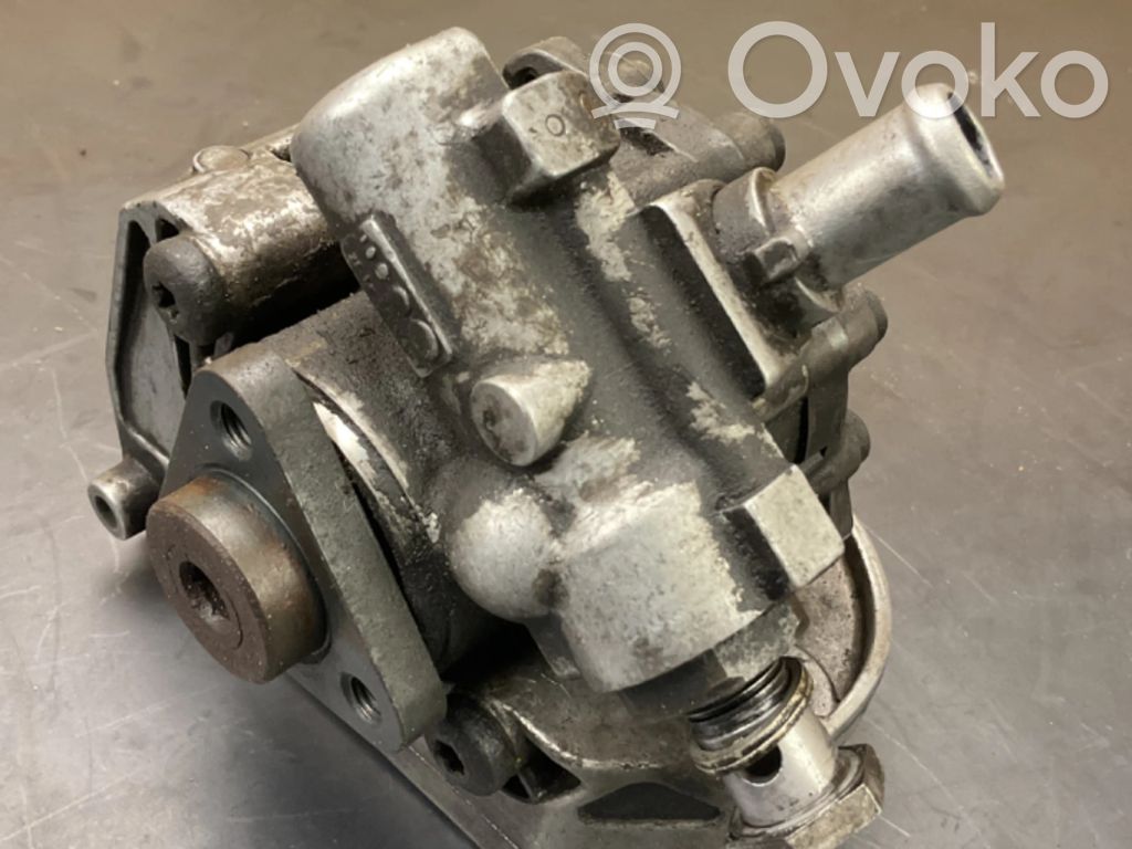 BMW 3 E90 E91 Power steering pump 