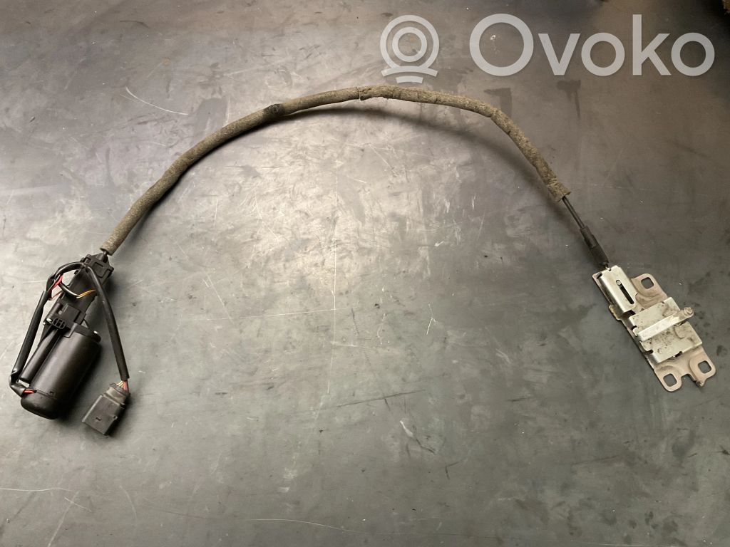 Audi A8 S8 D3 4E Tailgate/trunk/boot lock/catch/latch 