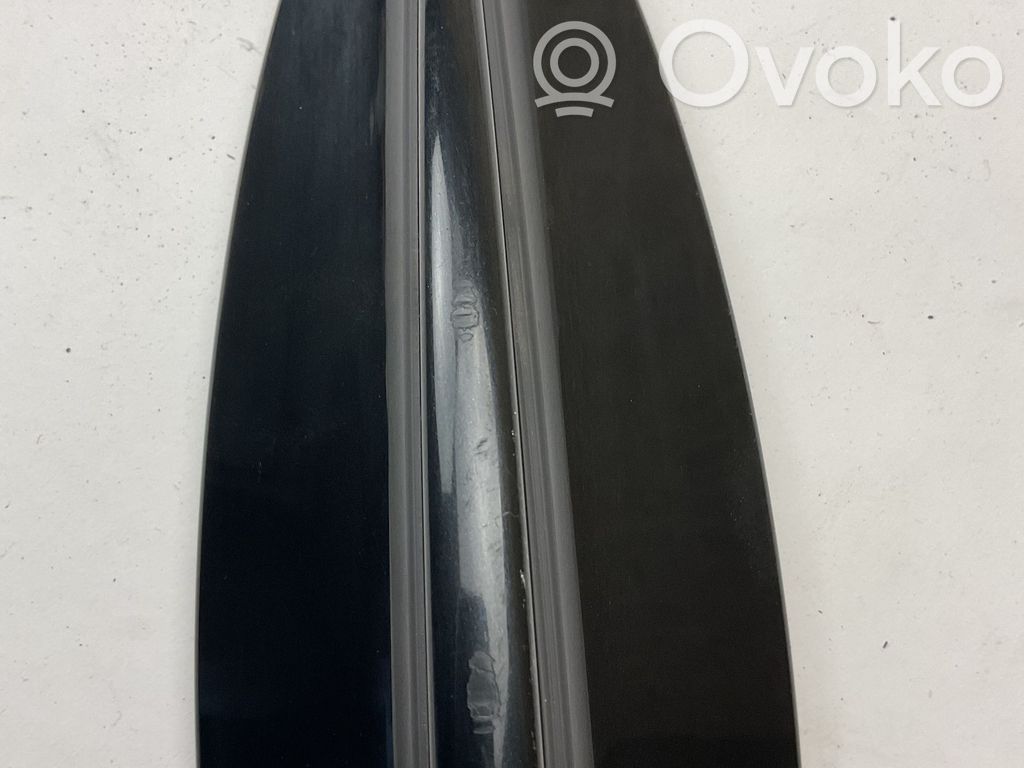 BMW 3 E90 E91 Stogo (GPS) antenos dangtelis 