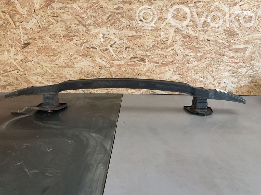 BMW 3 E90 E91 Aizmugurē bampera balka 