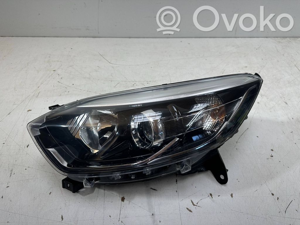 Renault Captur Scheinwerfer 