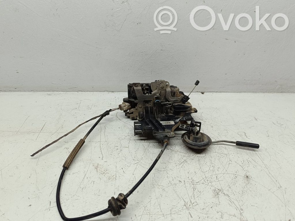 Volkswagen Golf IV Încuietoare ușă față 