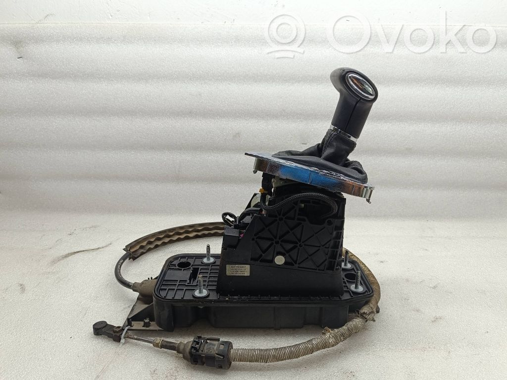 Volkswagen PASSAT B6 Selector caja de cambios 