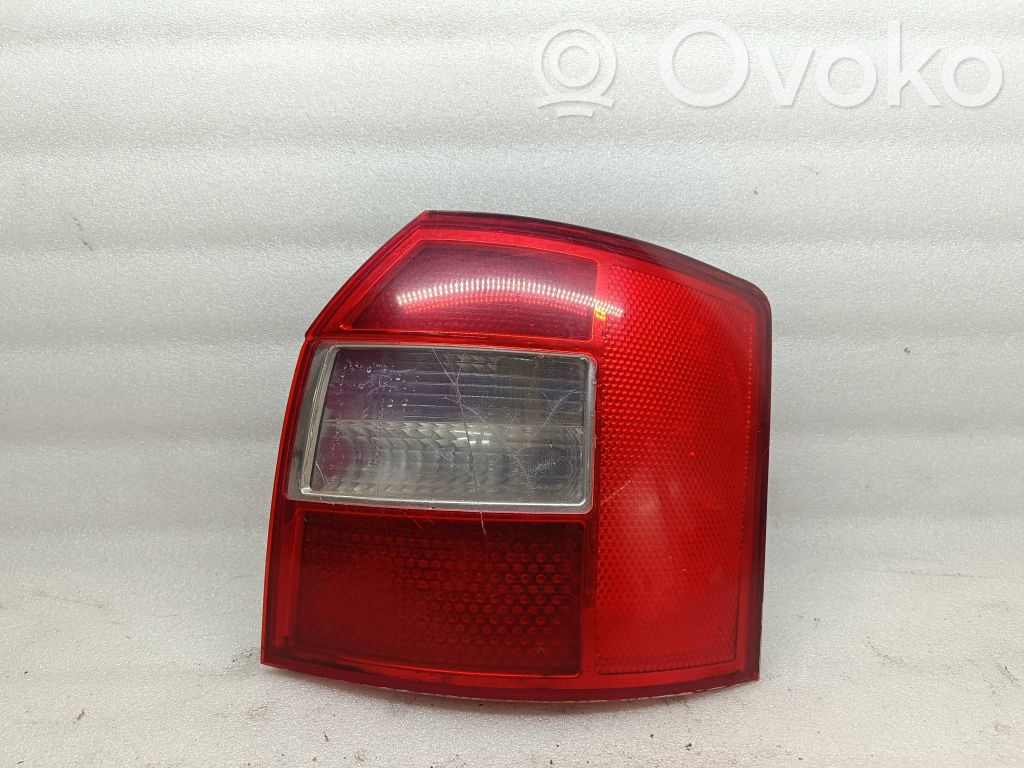 Audi A4 S4 B6 8E 8H Lampa tylna 
