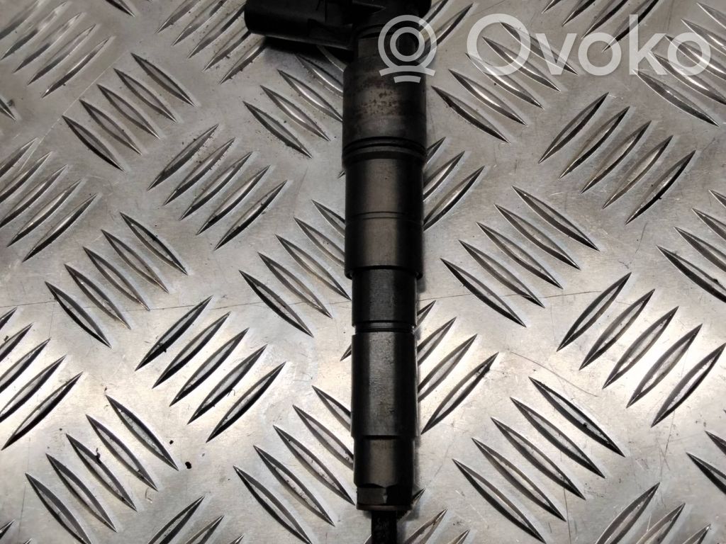BMW 5 E60 E61 Fuel injector 
