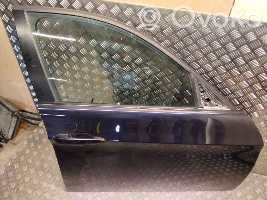 Puerta delantera