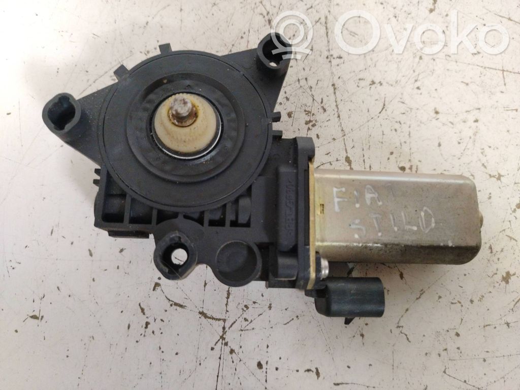 Fiat Stilo Silnik regulatora szyby drzwi przednich 