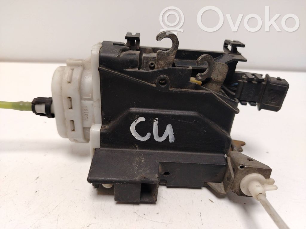 Audi A6 S6 C4 4A Etuoven lukko 